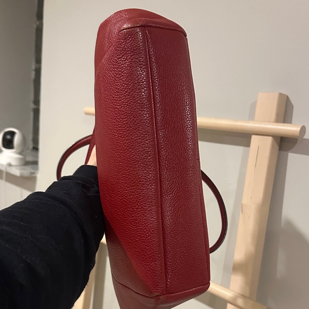 SALE Coach Elegant Red Leather Shoulder Bag - Picture 8 of 8